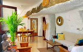 Casa Cueva Rural Trebola, Artenara